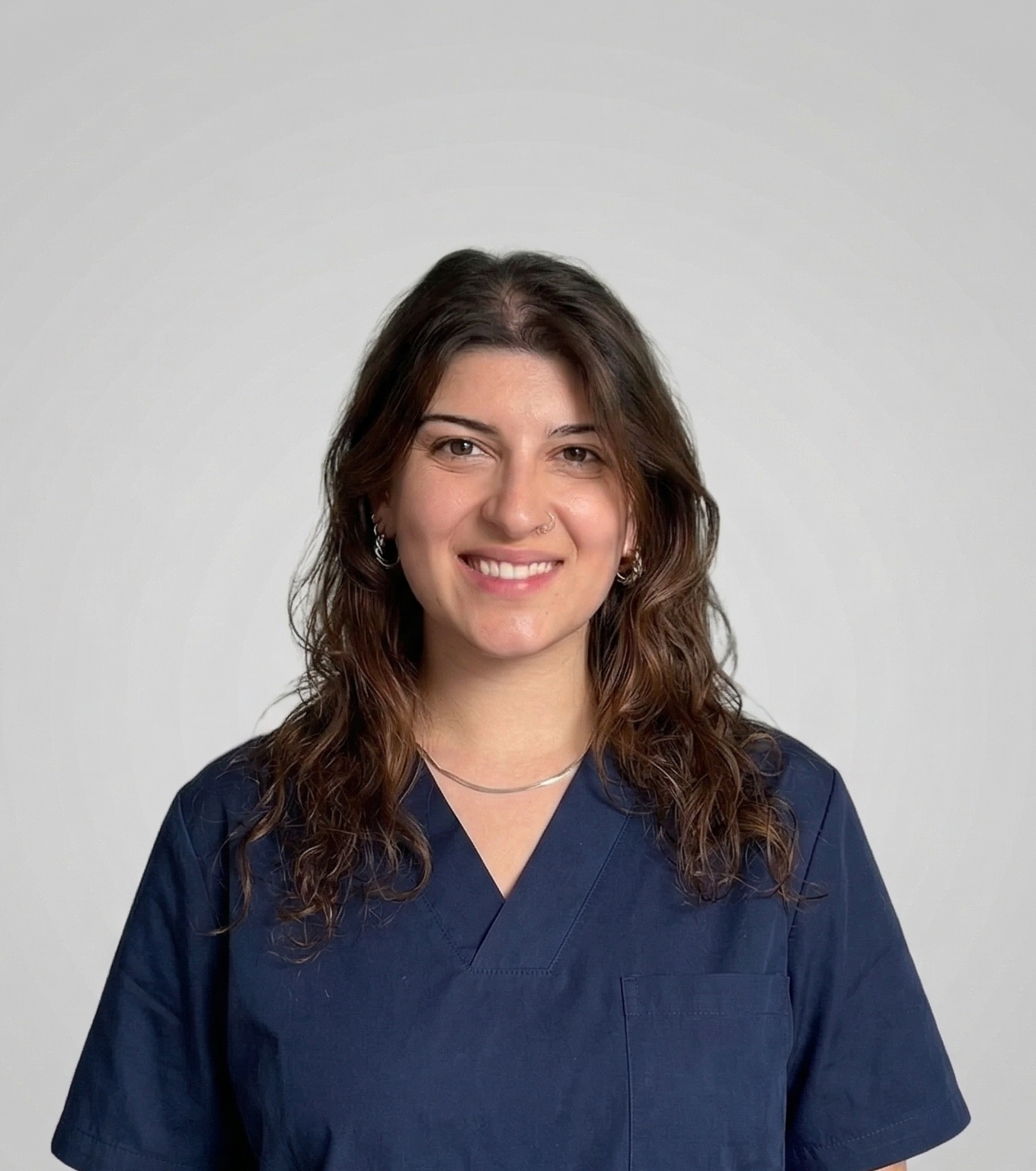 Dra. Carolina Santos, médica dentista com diferenciação em ortodontia